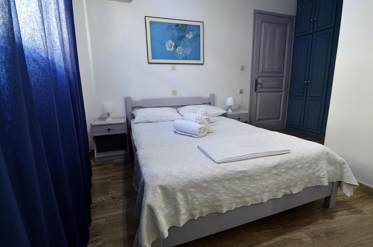 Soulis Hotel Arkoudi Bagian luar foto